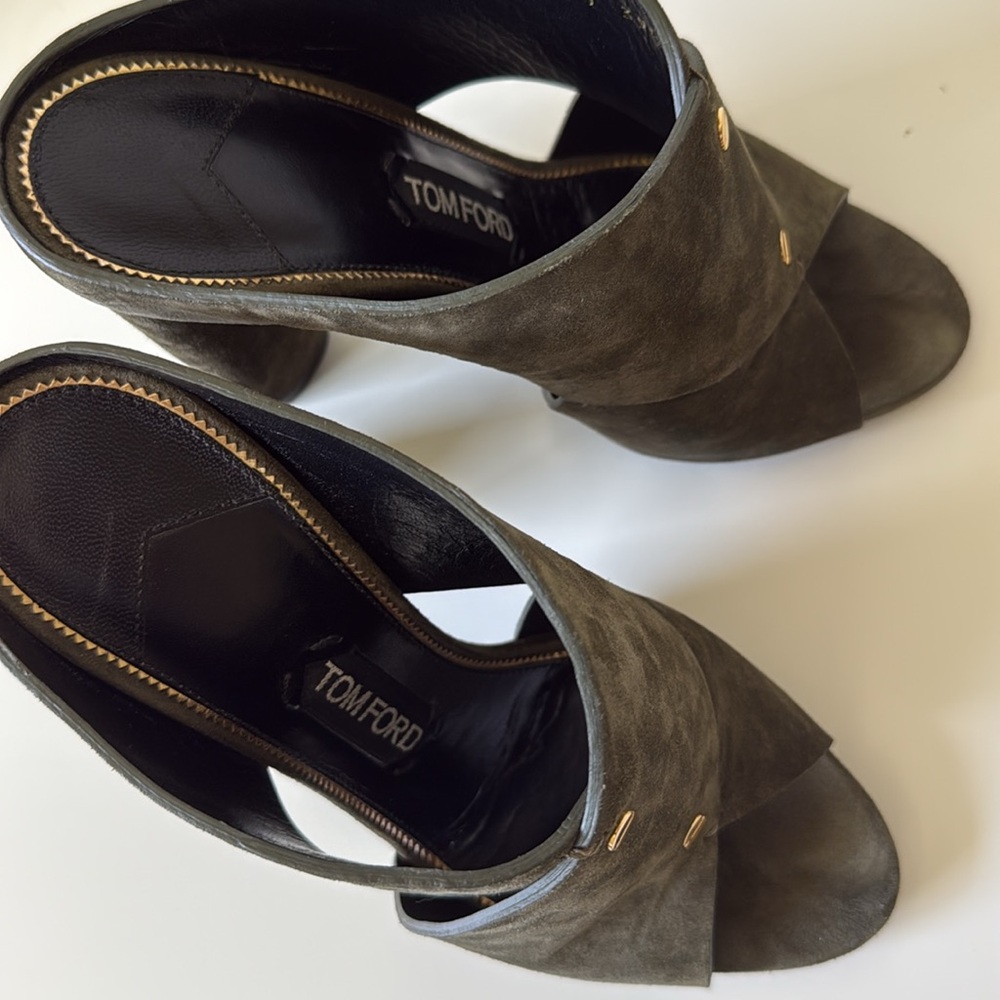 Tom Ford - Elegant Olive Green Women's Heels